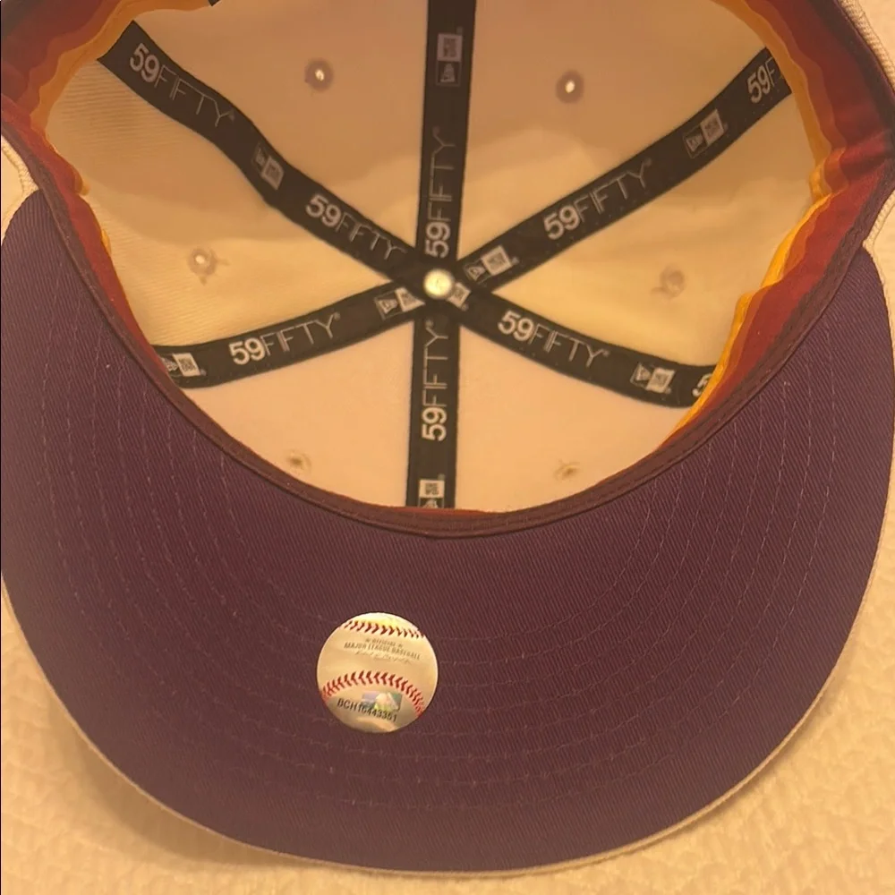 New Era White Fitted Cap with Embroidered Logo - Picture 7 of 7